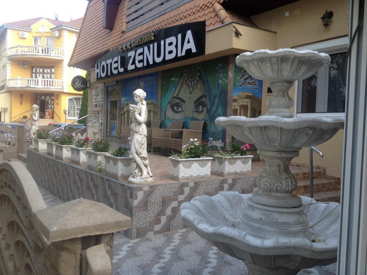 Hotel Zenubia Hajdúszoboszló Esterno foto